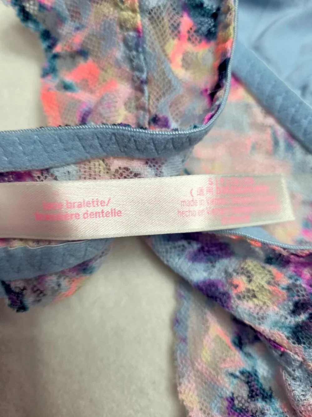 PINK Victorias Secret brand victoria